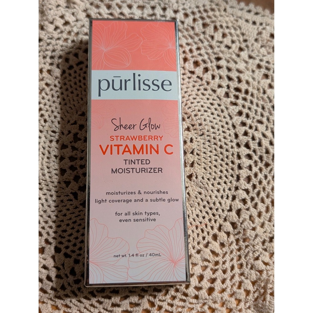 NIB Purlisse Sheer Glow Strawberry Vitamin C Tinted Moisturizer Light 1.4oz